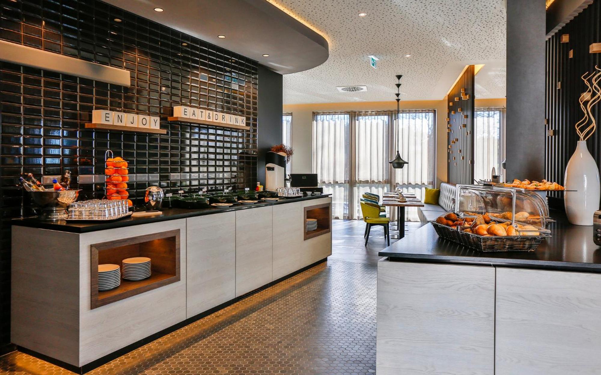Holiday Inn - Villingen - Schwenningen By Ihg Luaran gambar